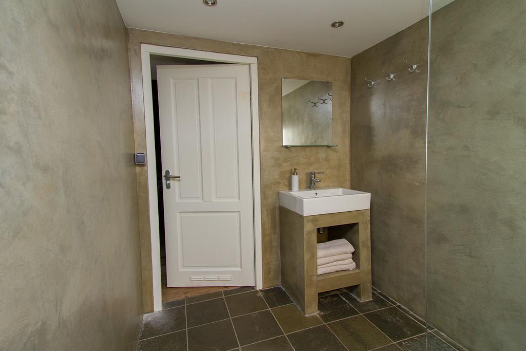 Paardenstal, Private House With Wifi And Free Parking For 1 Car *